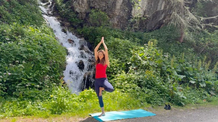 Open to Joy: Intermediate Power Yoga, Qigong & Meditation - Free Udemy Course