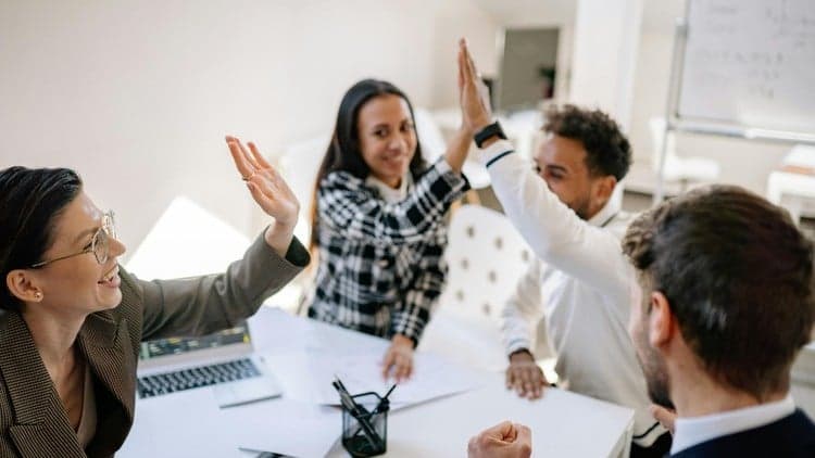 Build High-Performing Teams and Influence Without Authority - Free Udemy Course