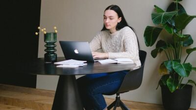 Guia ChatGPT: Como Ganhar Dinheiro Online Usando ChatGPT