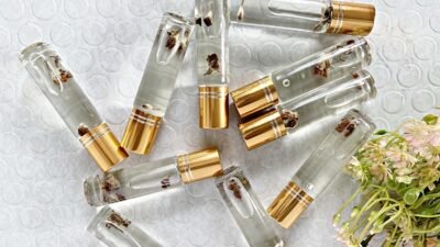 Crafting Healing Massage Oils with Botanical Blends